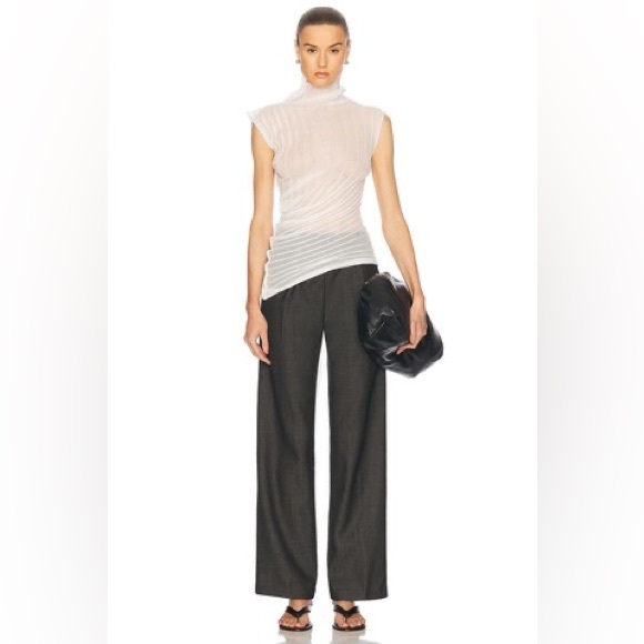 VICTORIA BECKHAM - Sleeveless High Neck Top - Picture 5 of 12